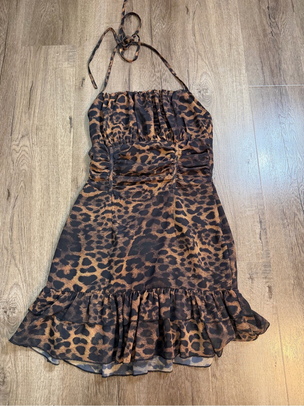 PrettyLittleThing Brown & Black Leopard Halter Mini Dress